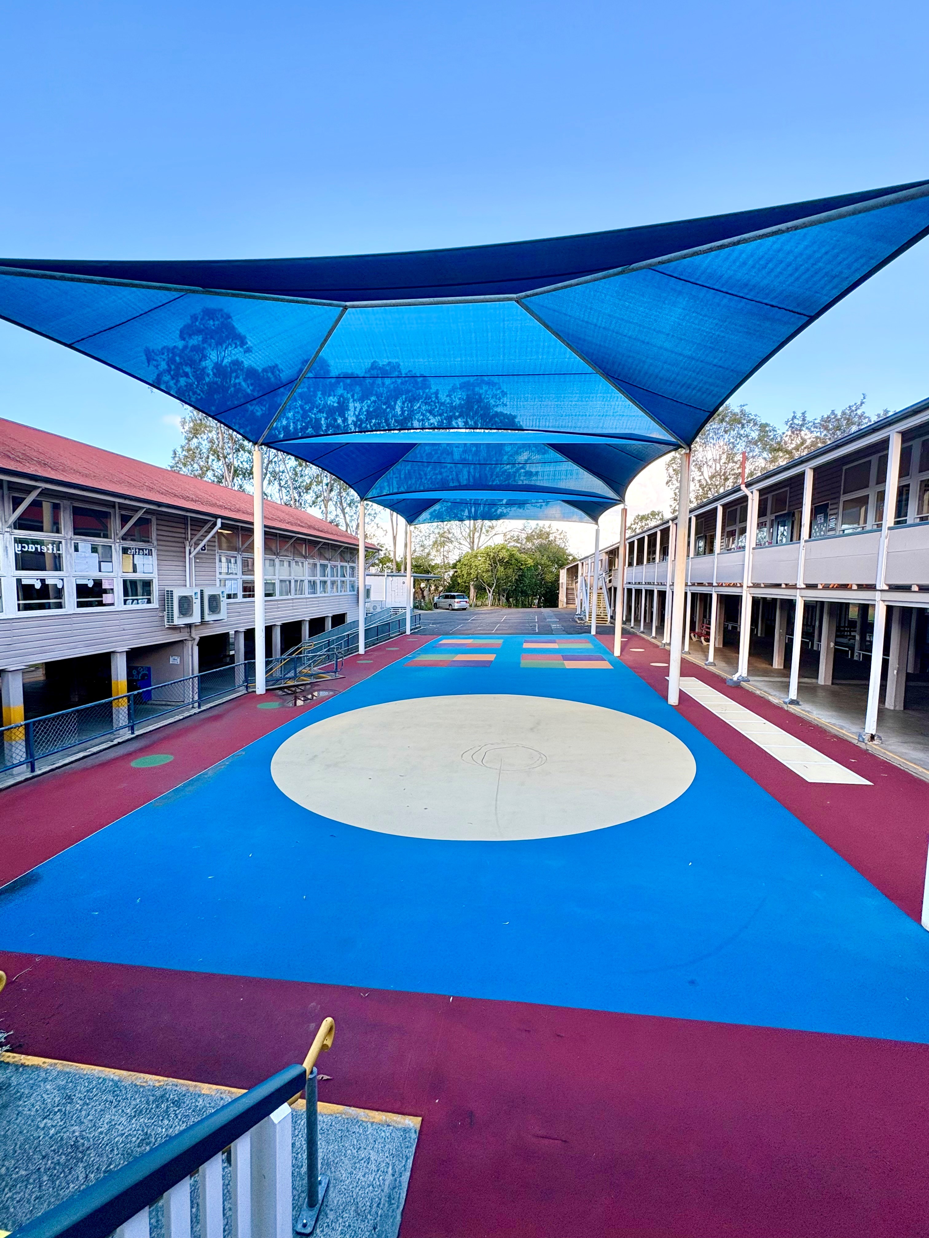 school2.jpg